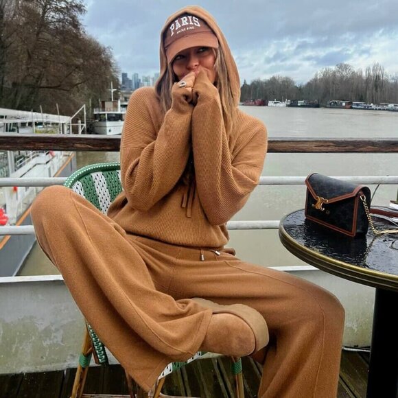 NWT Lilysilk Eshe in Toffee 2-in-1 Cashmere Detachable Hoodie Sweater S $290 - Picture 4 of 4